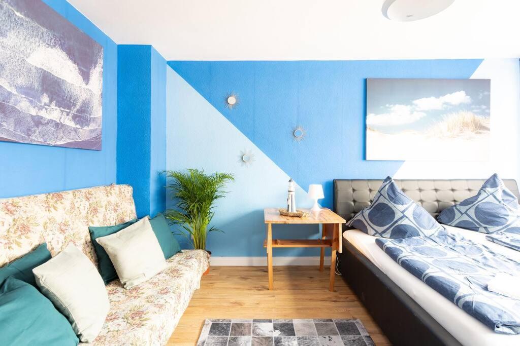 - Sea Apartment Duisburg Center & Parking Spaces & Kingsize Bett - Central Station Hbf - Exterior foto
